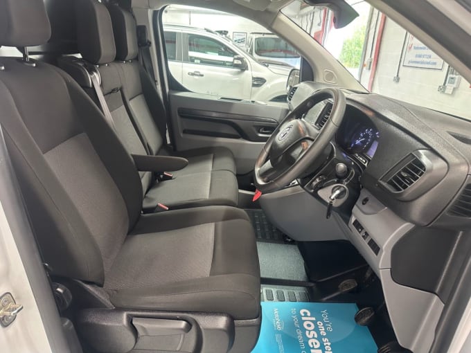 2022 Vauxhall Vivaro
