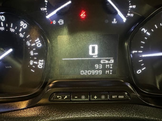 2022 Vauxhall Vivaro