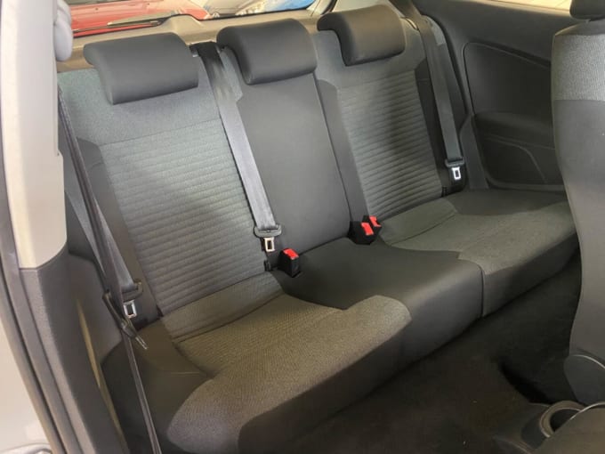 2010 Volkswagen Polo