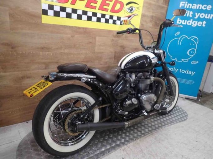 2025 Triumph Bonneville Speedmaster
