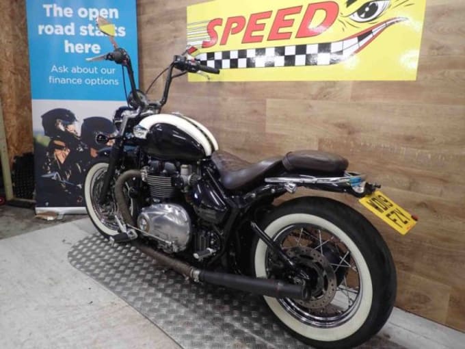 2025 Triumph Bonneville Speedmaster