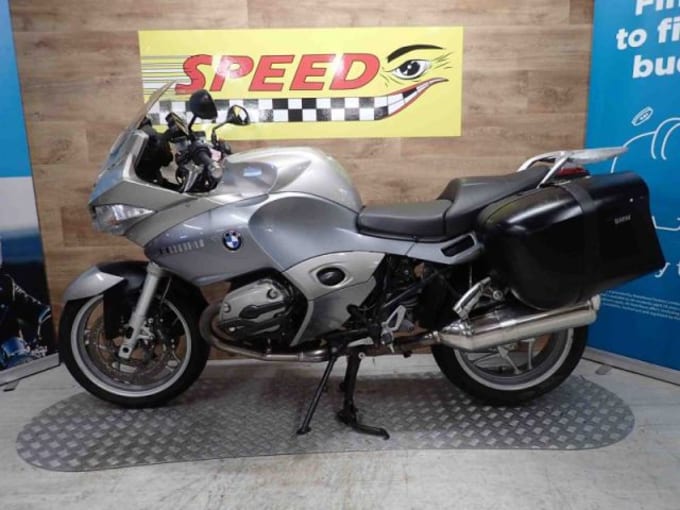 2005 BMW R1200st