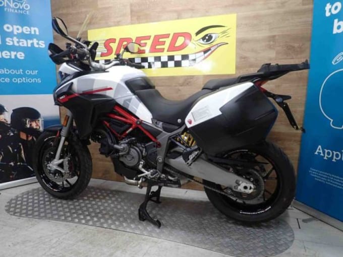 2025 Ducati Multistrada 950 S