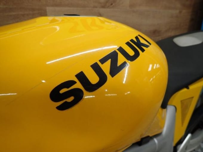 2025 Suzuki Sv650