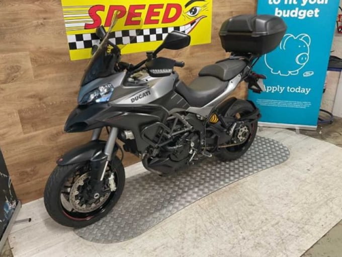 2025 Ducati Multistrada 1200 S Grantu