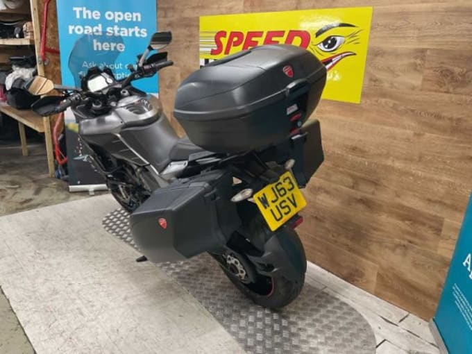 2025 Ducati Multistrada 1200 S Grantu