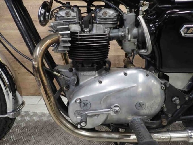 2025 Triumph Bonneville