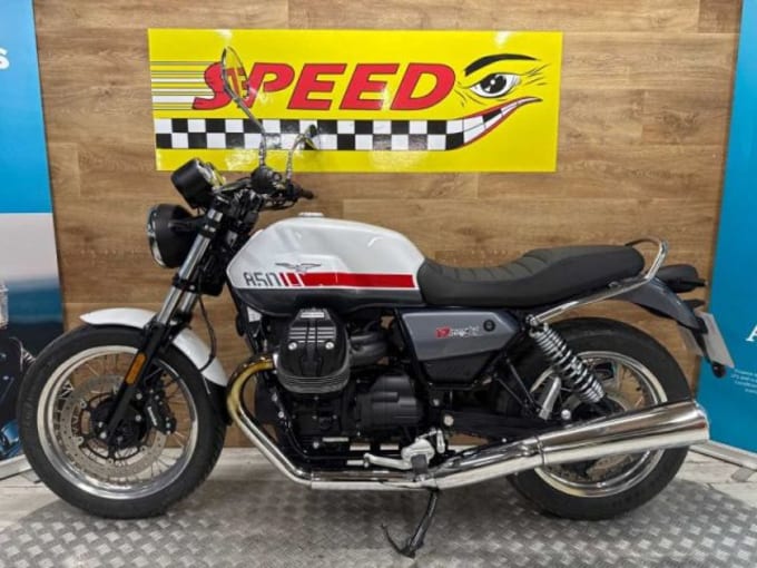 2025 Moto Guzzi V7 Iv Special