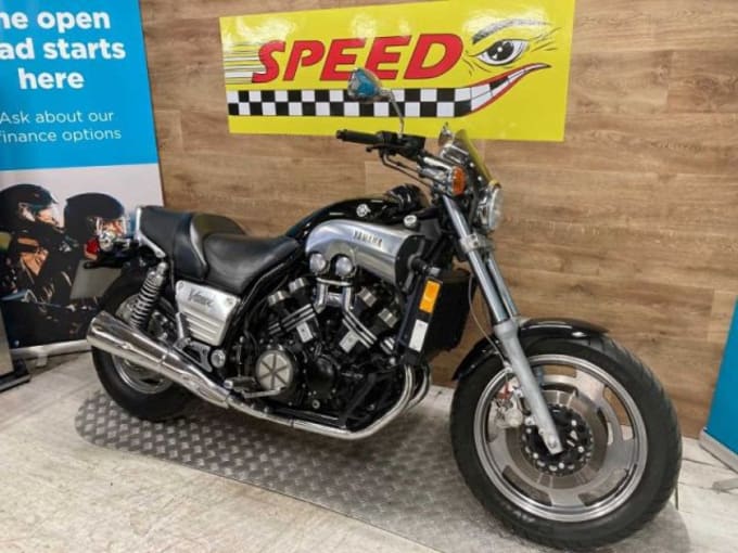 2025 Yamaha Vmax 1200