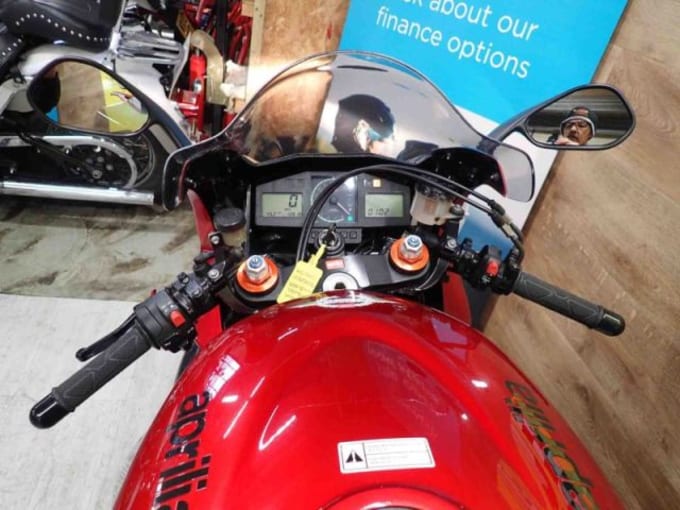 2025 Aprilia Sl 1000