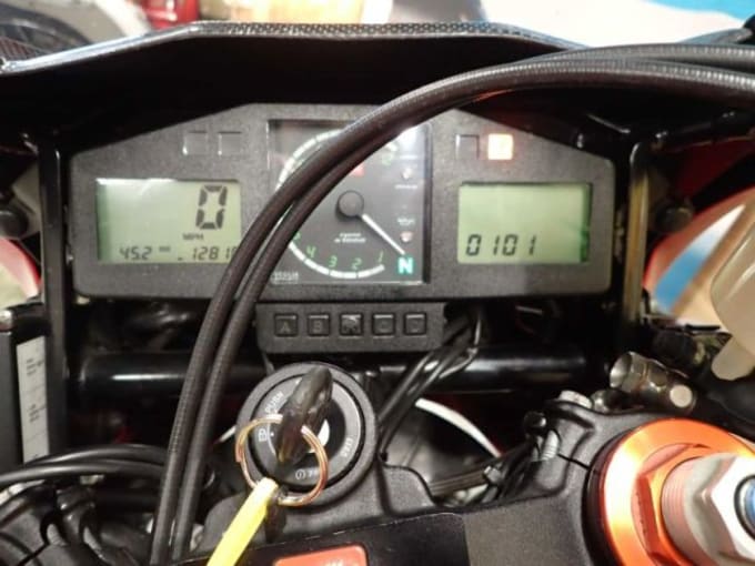 2025 Aprilia Sl 1000