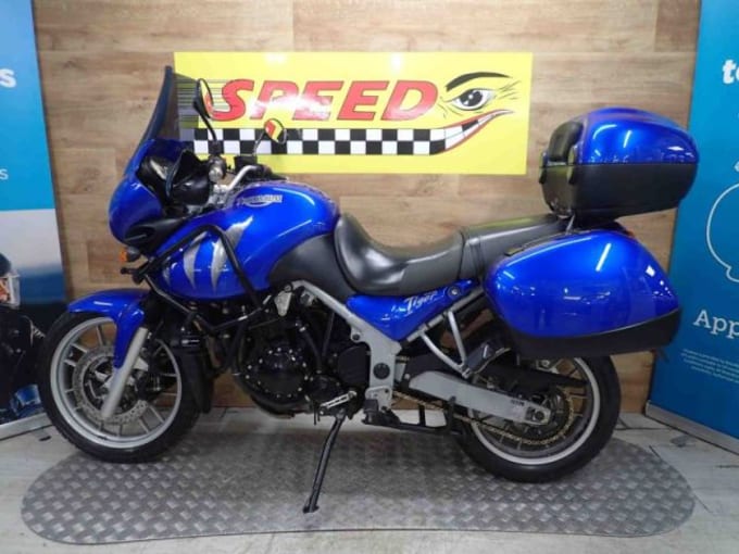2025 Triumph Tiger 955i