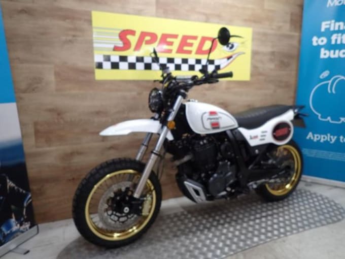 2025 Mash X-ride 650 Classic