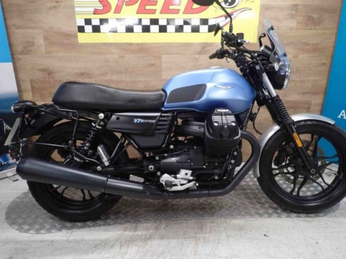 2025 Moto Guzzi V7 Iii Stone