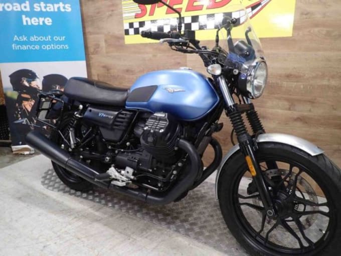 2025 Moto Guzzi V7 Iii Stone
