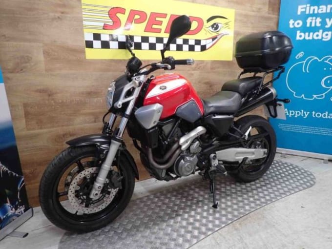2025 Yamaha Mt-03