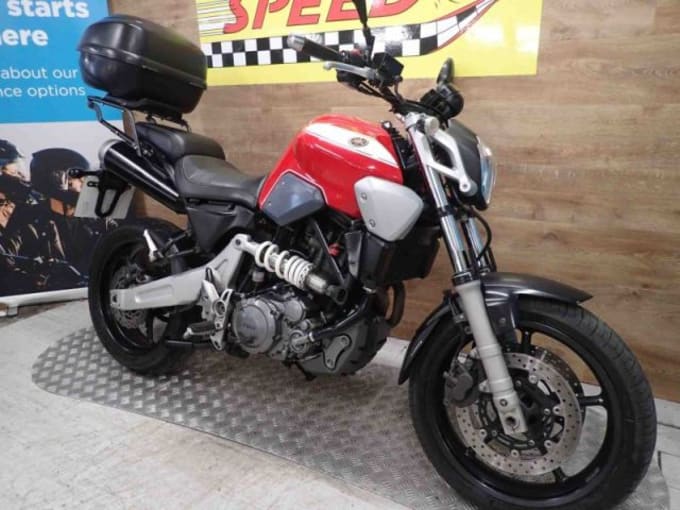 2025 Yamaha Mt-03