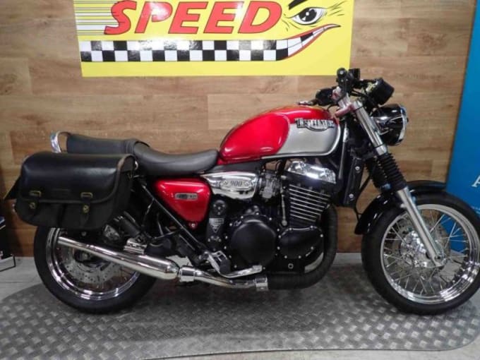 2025 Triumph Legend Tt