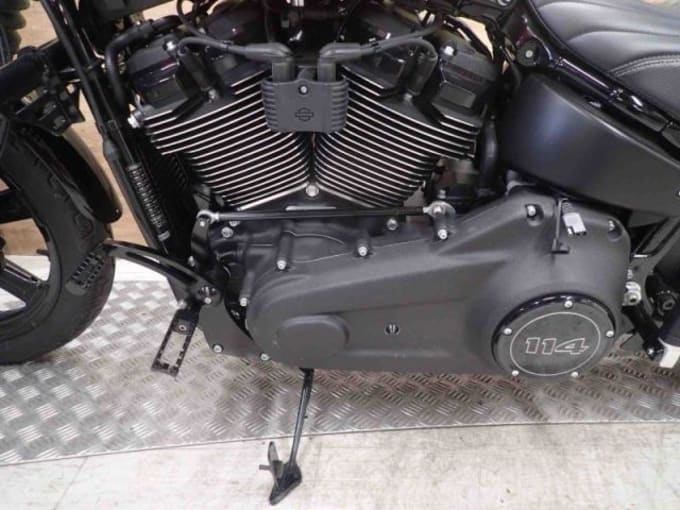 2025 Harley-davidson Street Bob 114 1868 23