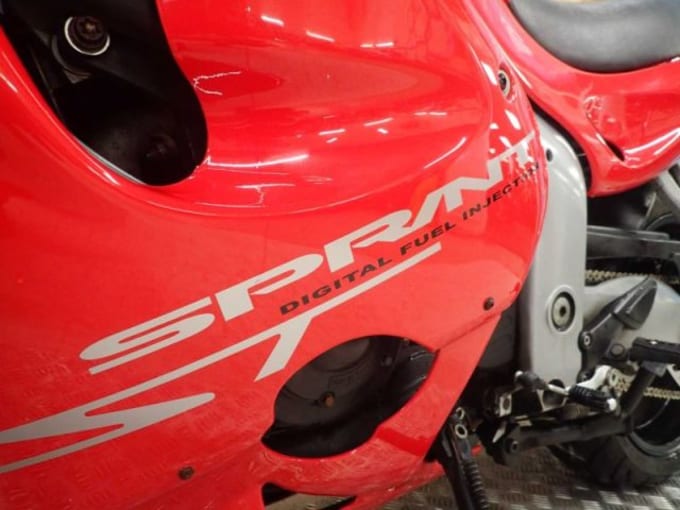 2025 Triumph Sprint St