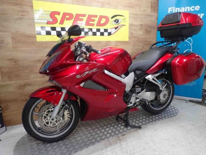 2025 Honda Vfr 800 A-6