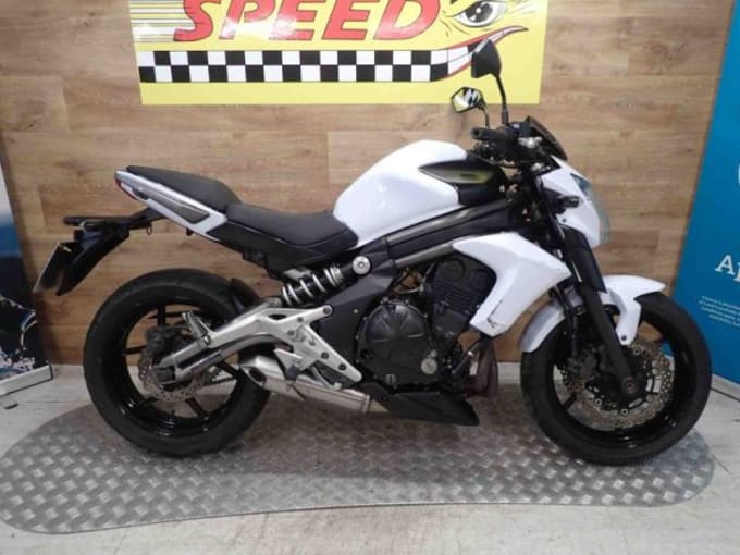 2025 Kawasaki Er 650 Ecf