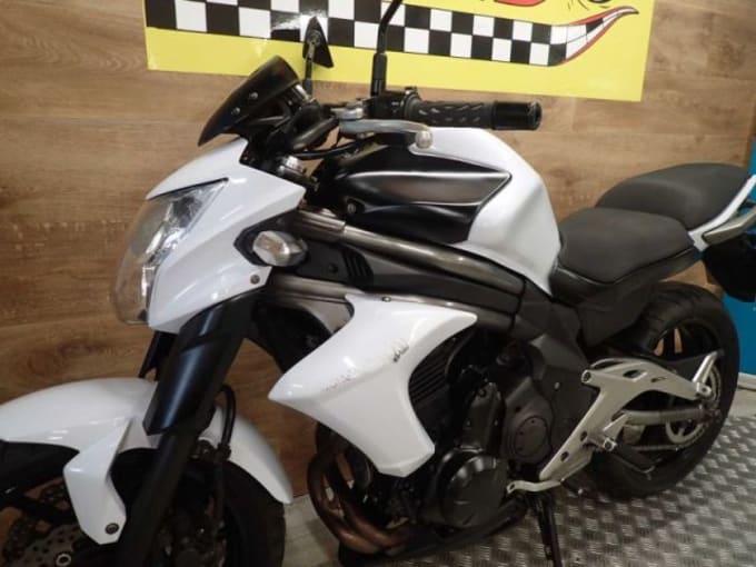2025 Kawasaki Er 650 Ecf