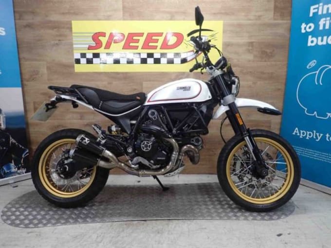2025 Ducati Scrambler Desert Sled