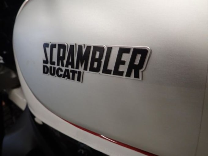 2025 Ducati Scrambler Desert Sled