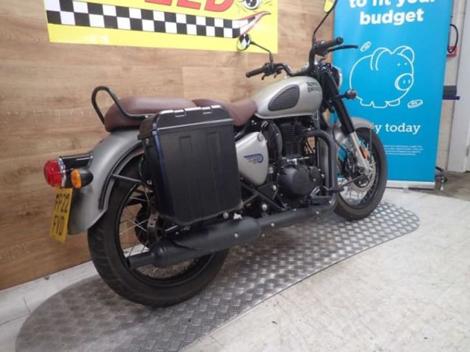 2025 Royal Enfield Classic 350 E5