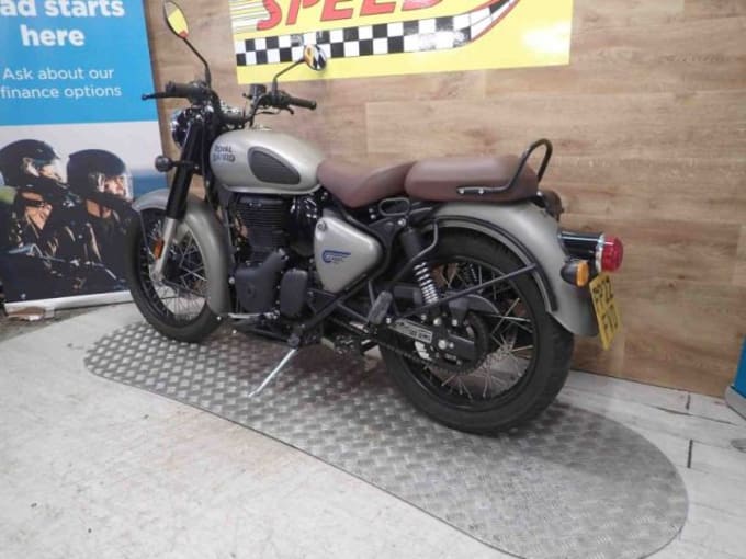 2025 Royal Enfield Classic 350 E5