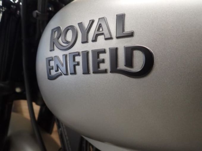 2025 Royal Enfield Classic 350 E5