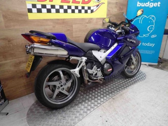 2025 Honda Vfr 800-4