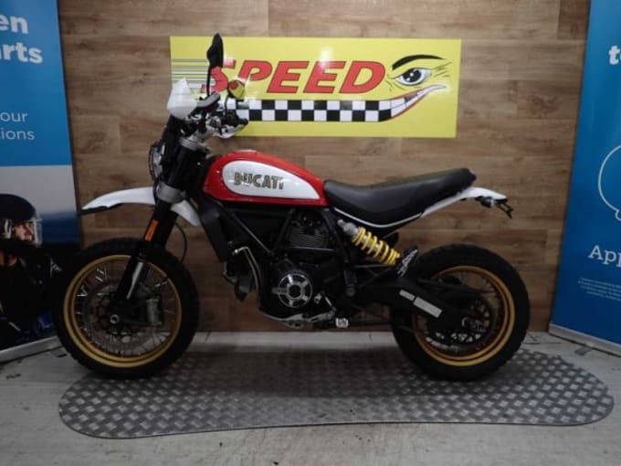 2025 Ducati Scrambler Desert Sled
