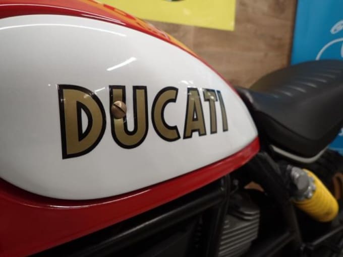 2025 Ducati Scrambler Desert Sled