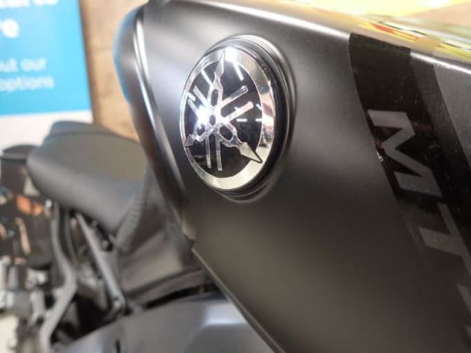 2025 Yamaha Mt-09 (mtn890)