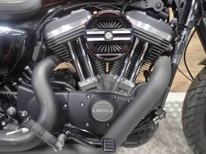 2025 Harley-davidson Xl 1200 Cx Roadster 17