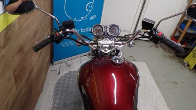 2025 Triumph Thunderbird Sport