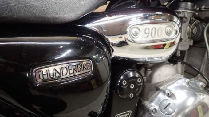 2025 Triumph Thunderbird Sport