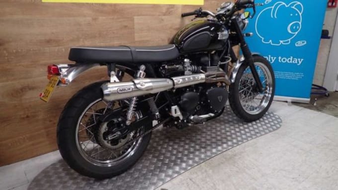 2025 Triumph Bonneville Scrambler