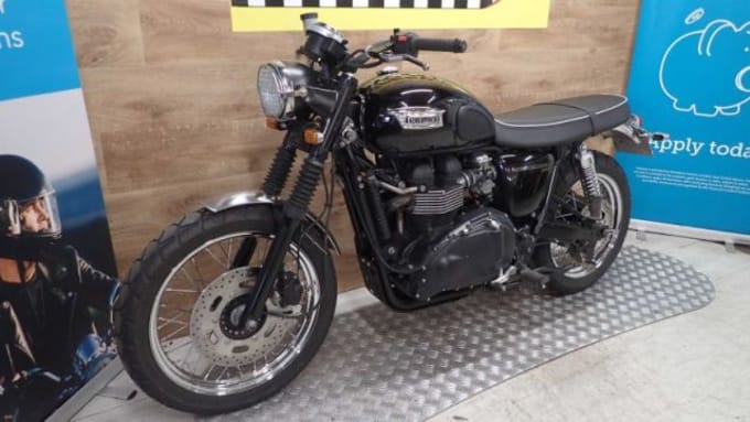 2025 Triumph Bonneville Scrambler