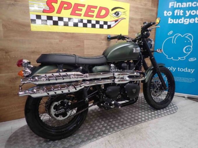 2025 Triumph Bonneville Scrambler