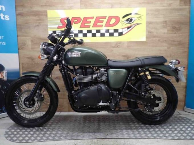 2025 Triumph Bonneville Scrambler