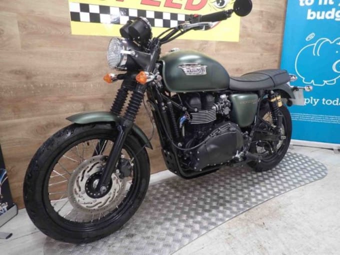 2025 Triumph Bonneville Scrambler