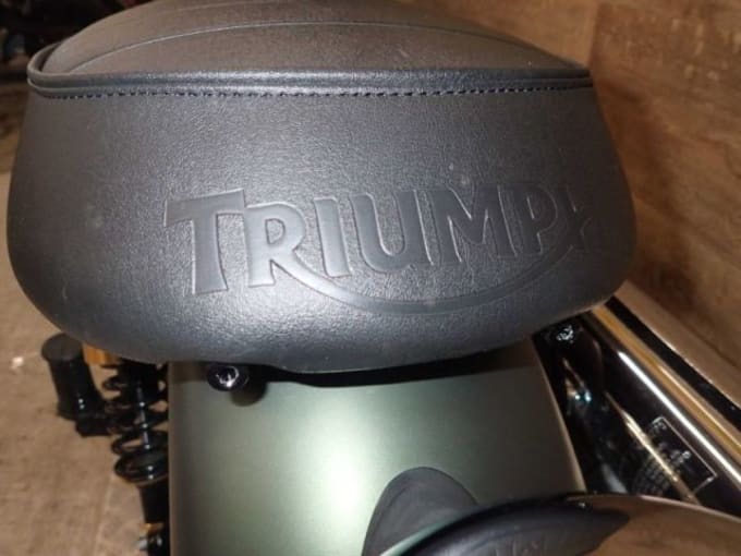 2025 Triumph Bonneville Scrambler