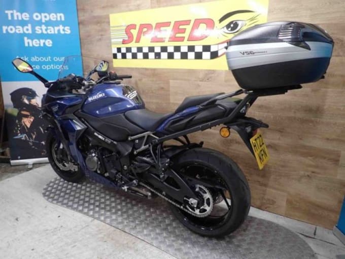 2025 Suzuki Gsxs 1000 Trq M2