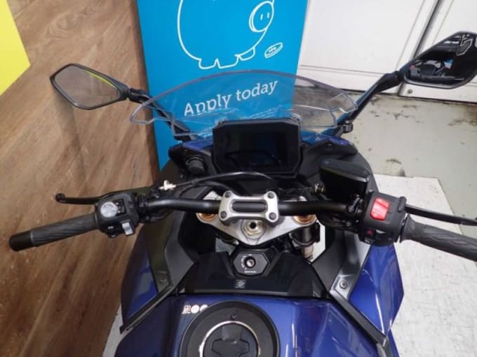 2025 Suzuki Gsxs 1000 Trq M2
