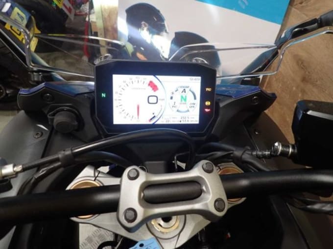 2025 Suzuki Gsxs 1000 Trq M2