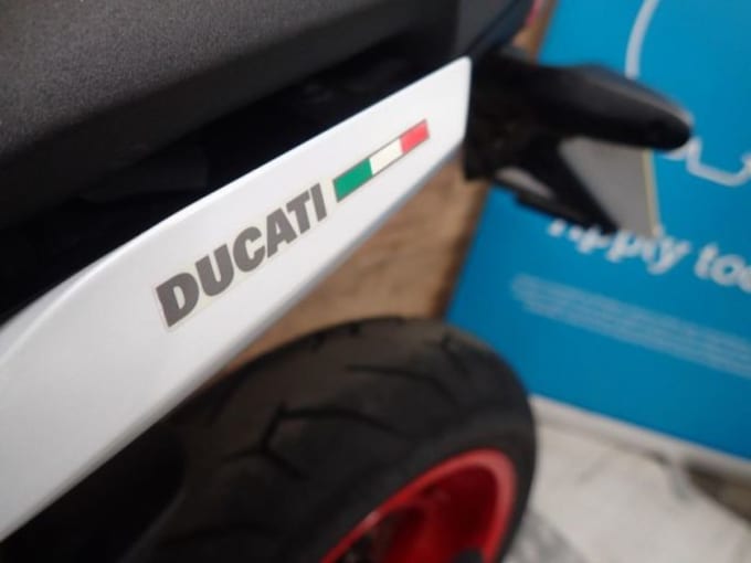 2025 Ducati Supersport S
