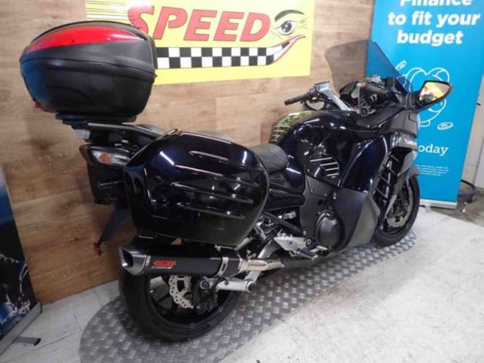 2025 Kawasaki Zzr 1400